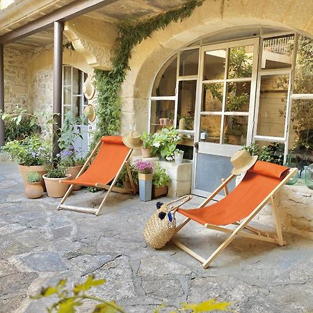 La Dame Jeanne Bed & Breakfast Fontanes  Exterior photo