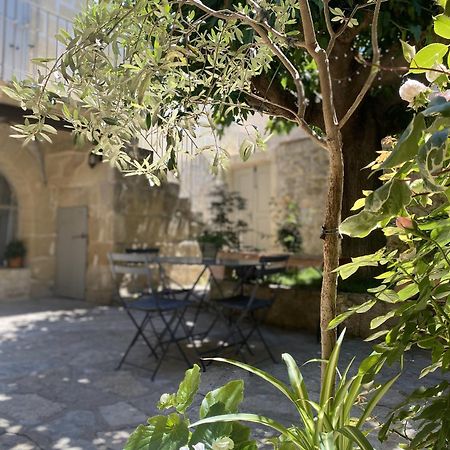La Dame Jeanne Bed & Breakfast Fontanes  Exterior photo